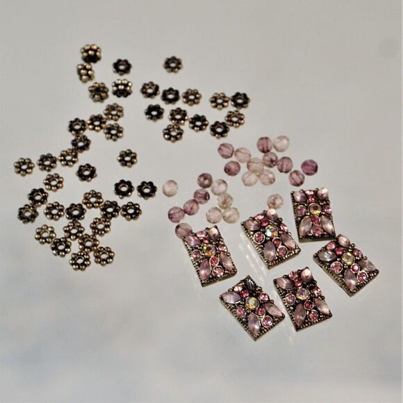 Jewelry Making Beads Pink Rhinestones Silver Tone Metal Spacer Flowers - Picture 1 of 8